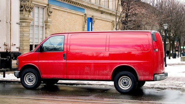 Location utilitaire à marseille : choisissez le bon véhicule